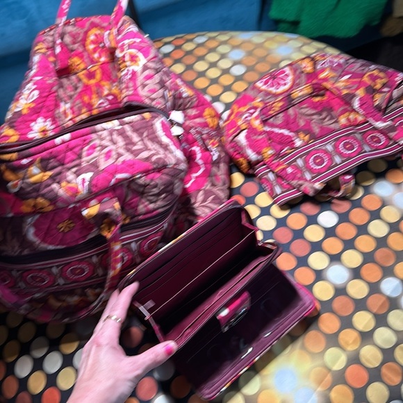 Vera Bradley three piece travel tote purse and wallet set - Picture 12 of 16